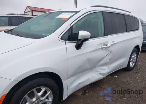 2020 Chrysler Voyager Lxi из США, поврежденный, VIN 2C4RC1DG1LR264995